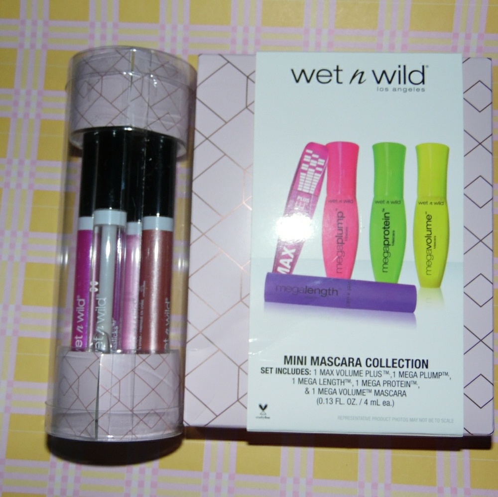 Wet - N- Wild Make-up Sets